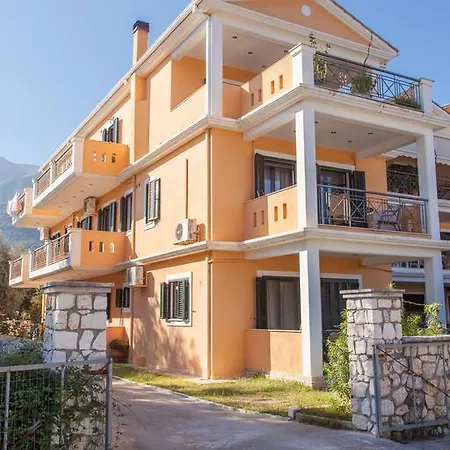 Emelia Apartament *